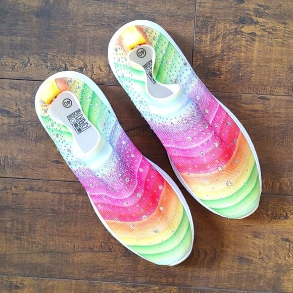 Women's Rainbow Rhinestone Size 40 Sock Sneakers In Like New Condition - Picture 5 of 10